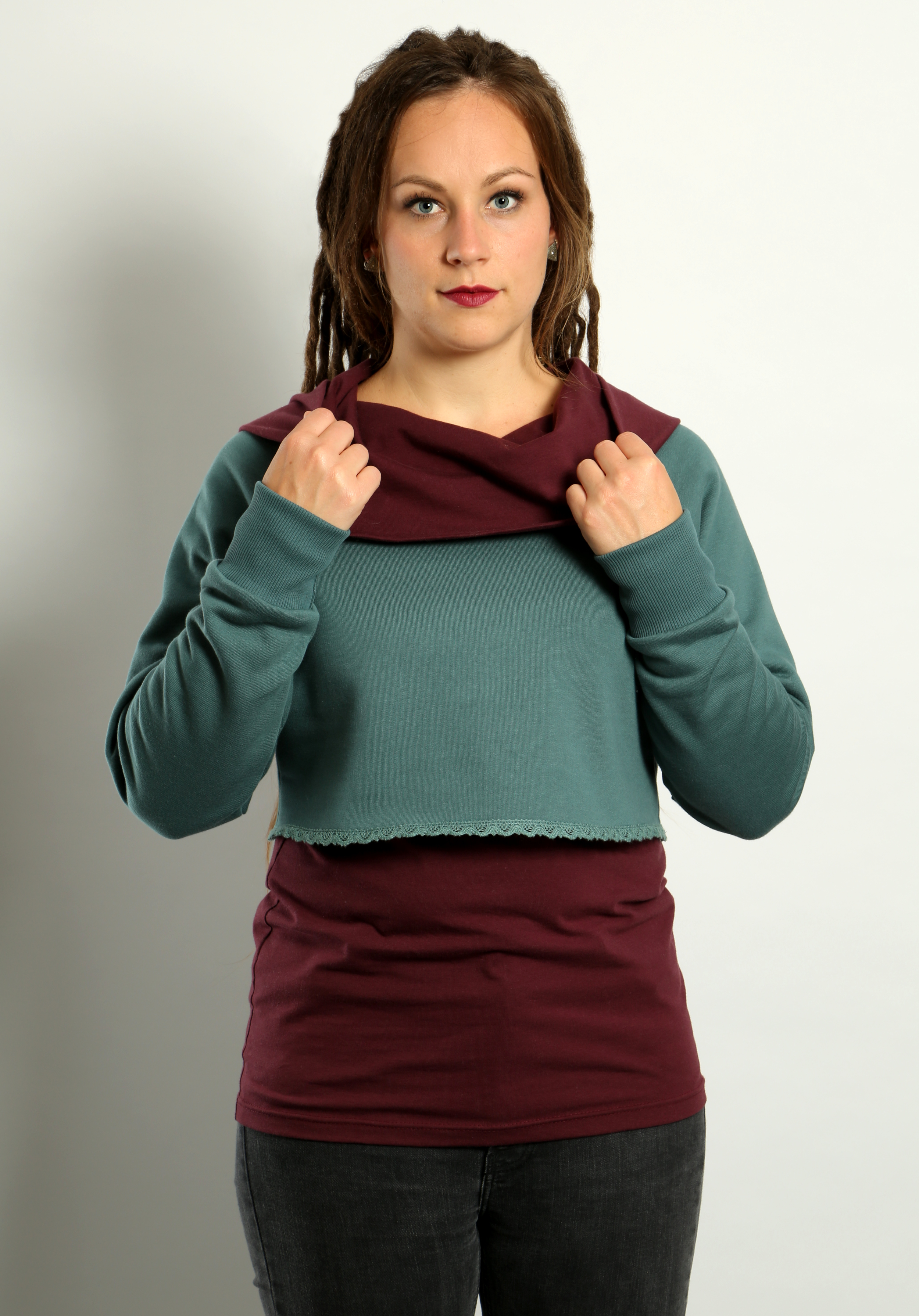 Kurzsweater Blautanne